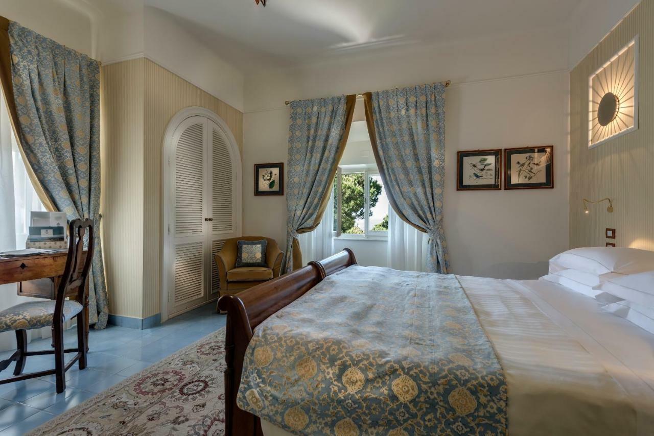 Augustus Lido Hotel ฟอร์เต เดย์ มาร์มี ภายนอก รูปภาพ